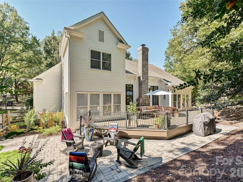 16521 Plantation Woods Drive, Charlotte, NC 28278.  MLS# CAR4434628, YatesRealty ID 56876. 