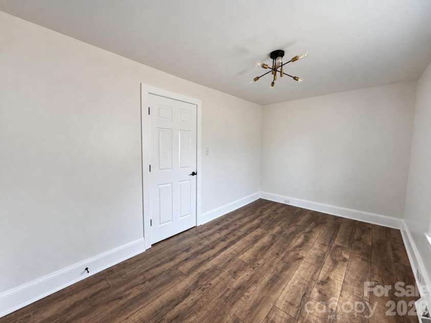 905 Gantt Street, Kings Mountain, NC 28086.  MLS# CAR4435210, YatesRealty ID 56877. 