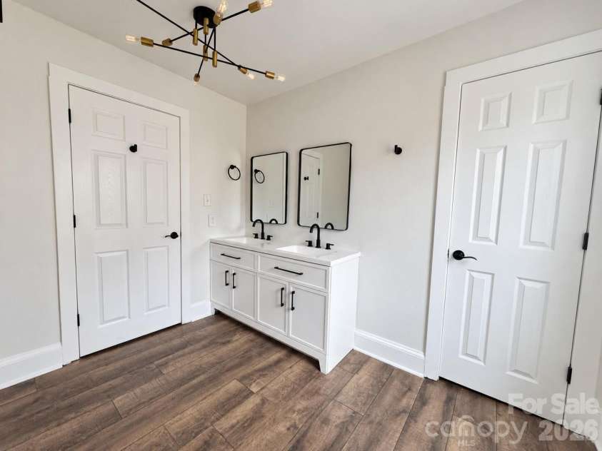 905 Gantt Street, Kings Mountain, NC 28086.  MLS# CAR4435210, YatesRealty ID 56877. 