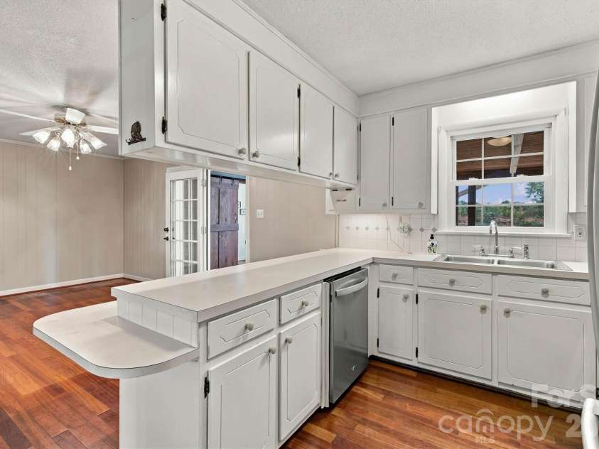 139 Greenlea Circle, Taylorsville, NC 28681.  MLS# CAR4434895, YatesRealty ID 56878. 