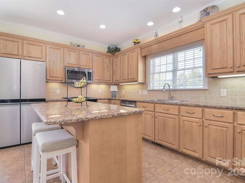 16610 Blackberry Hills Drive, Midland, NC 28107.  MLS# CAR4244861, YatesRealty ID 5688. 