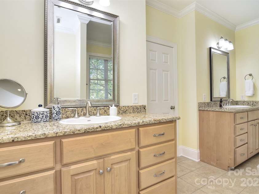 16610 Blackberry Hills Drive, Midland, NC 28107.  MLS# CAR4244861, YatesRealty ID 5688. 