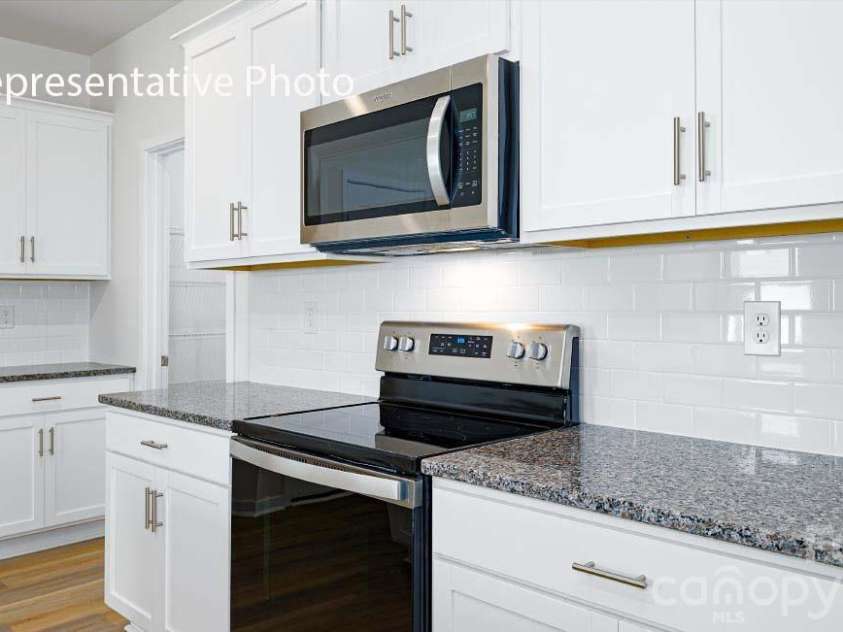 1207 Lavender Drive, Richburg, SC 29729.  MLS# CAR4435215, YatesRealty ID 56880. 