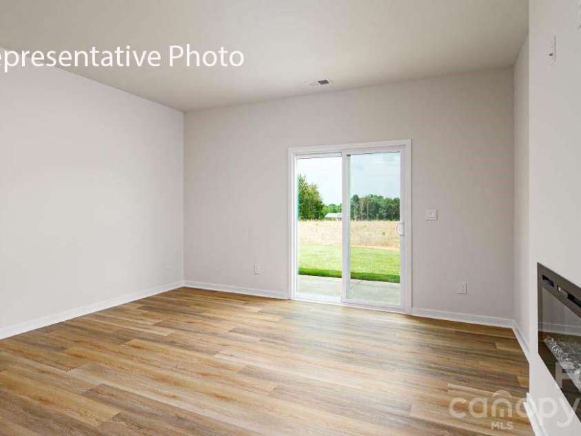 1207 Lavender Drive, Richburg, SC 29729.  MLS# CAR4435215, YatesRealty ID 56880. 
