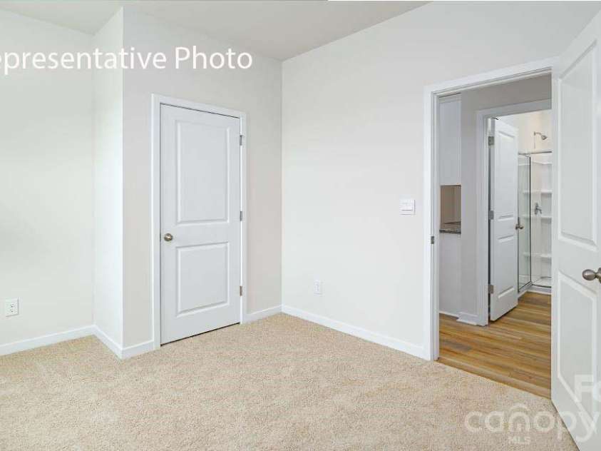 1207 Lavender Drive, Richburg, SC 29729.  MLS# CAR4435215, YatesRealty ID 56880. 