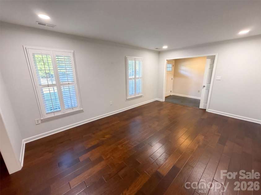 4704 Benridge Lane, Charlotte, NC 28226.  MLS# CAR4435223, YatesRealty ID 56885. 