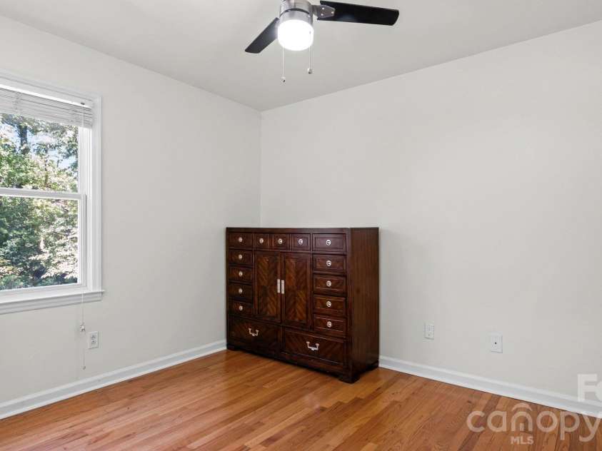 7425 Riding Trail Road, Charlotte, NC 28212.  MLS# CAR4435109, YatesRealty ID 56887. 
