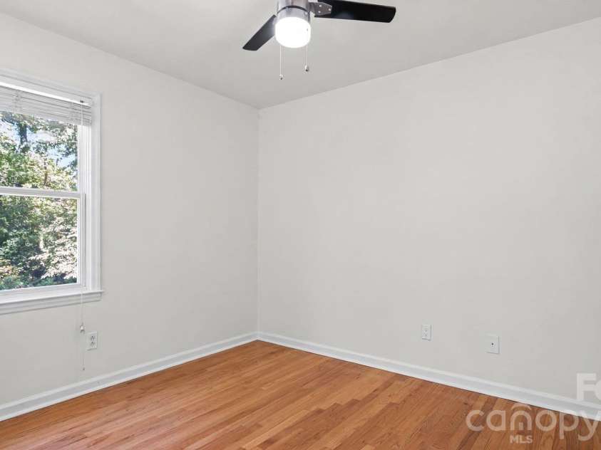 7425 Riding Trail Road, Charlotte, NC 28212.  MLS# CAR4435109, YatesRealty ID 56887. 