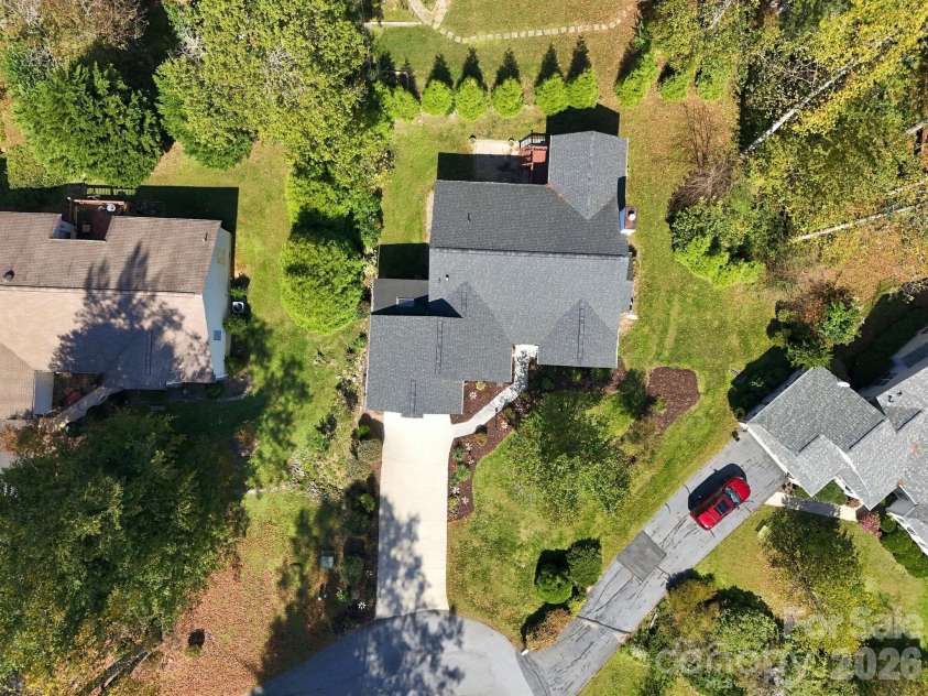 6 Pebble Beach Court, Etowah, NC 28729.  MLS# CAR4435229, YatesRealty ID 56889. 