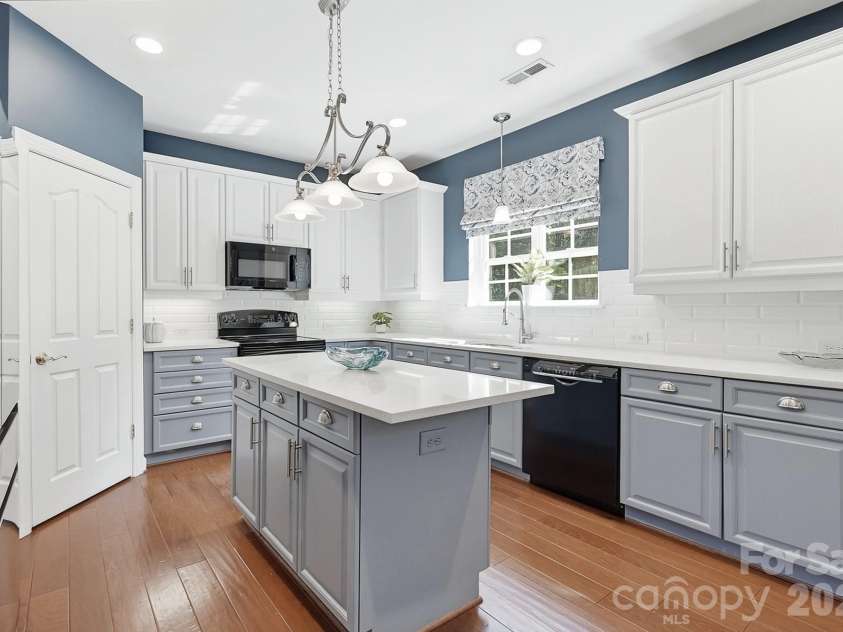 1103 Cooper Lane, Indian Trail, NC 28079.  MLS# CAR4431866, YatesRealty ID 56892. Chef's Dream Kitchen