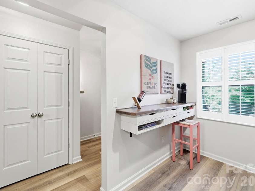 805 Carlyle Way, Asheville, NC 28803.  MLS# CAR4435205, YatesRealty ID 56893. Coffee Bar