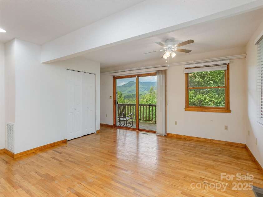 94 Marcellina Drive, Fairview, NC 28730.  MLS# CAR4286266, YatesRealty ID 569. 