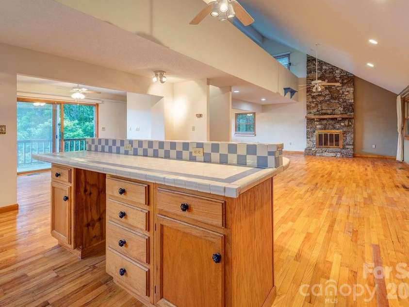 94 Marcellina Drive, Fairview, NC 28730.  MLS# CAR4416851, YatesRealty ID 569. 