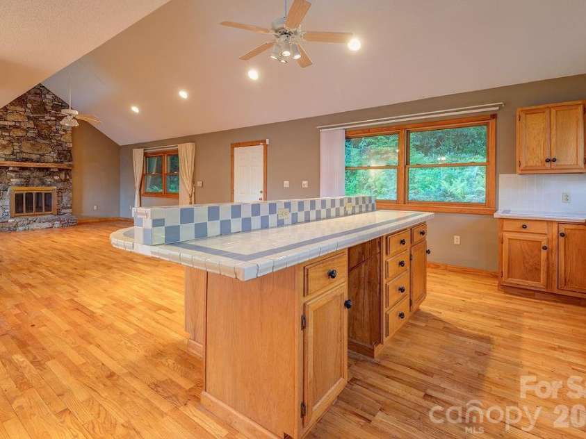 94 Marcellina Drive, Fairview, NC 28730.  MLS# CAR4416851, YatesRealty ID 569. 