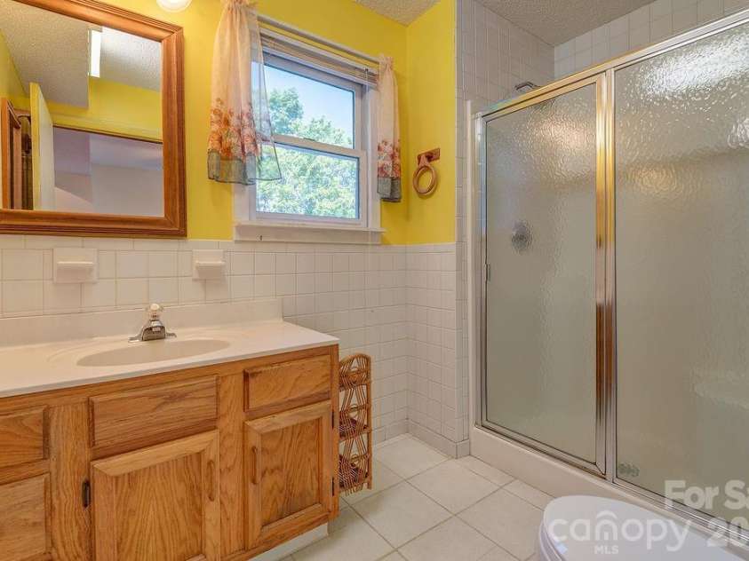 94 Marcellina Drive, Fairview, NC 28730.  MLS# CAR4416851, YatesRealty ID 569. 