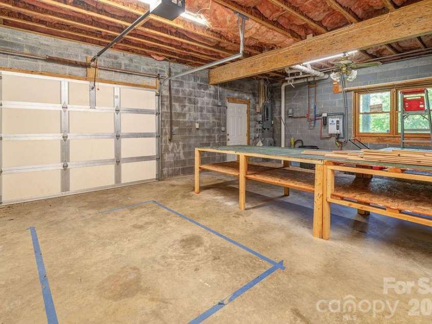 94 Marcellina Drive, Fairview, NC 28730.  MLS# CAR4416851, YatesRealty ID 569. 