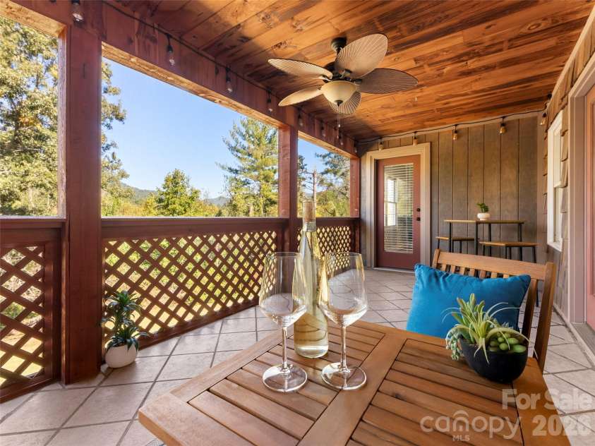 45 Bonnie Brae Drive, Weaverville, NC 28787.  MLS# CAR4434153, YatesRealty ID 56902. 