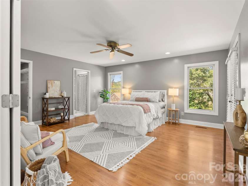 45 Bonnie Brae Drive, Weaverville, NC 28787.  MLS# CAR4434153, YatesRealty ID 56902. 