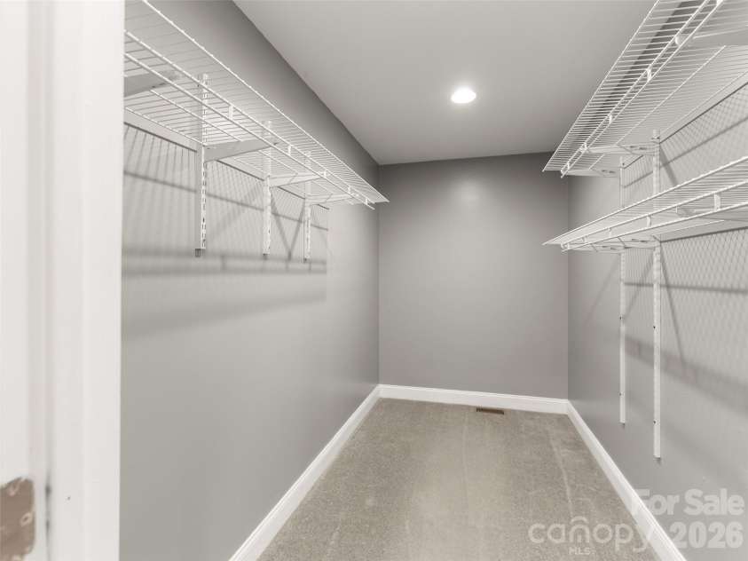 45 Bonnie Brae Drive, Weaverville, NC 28787.  MLS# CAR4434153, YatesRealty ID 56902. 