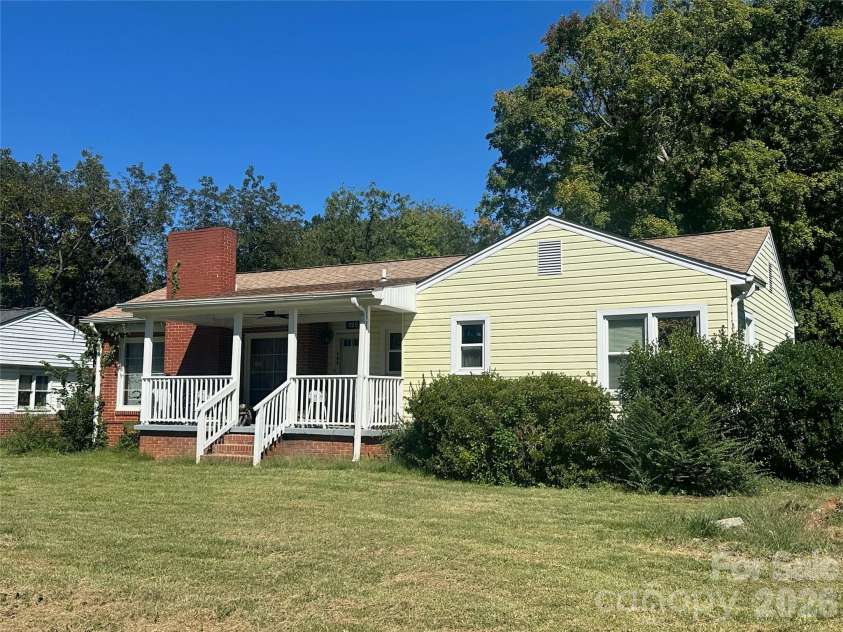125 McCoy Road, Salisbury, NC 28144.  MLS# CAR4435254, YatesRealty ID 56905. 