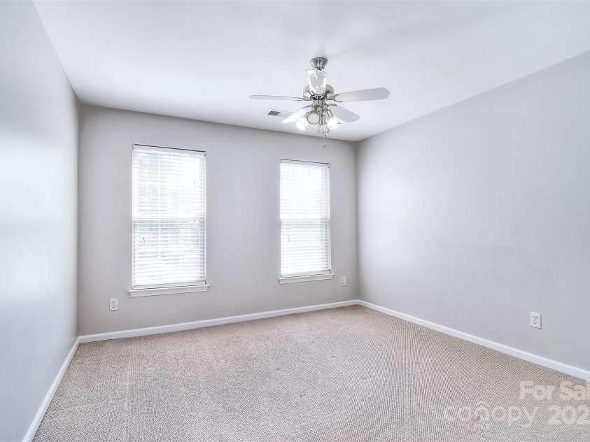 15964 Cumnor Lane, Charlotte, NC 28277.  MLS# CAR4242740, YatesRealty ID 5691. 
