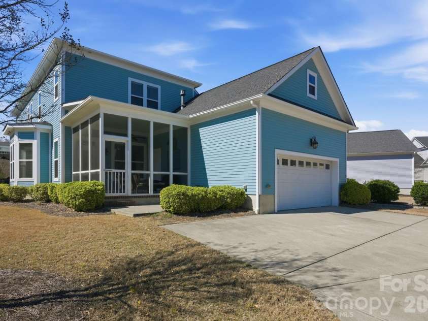 20106 Dowry Court, Cornelius, NC 28031.  MLS# CAR4355112, YatesRealty ID 5691. 