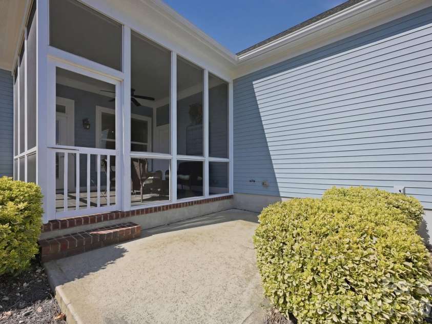 20106 Dowry Court, Cornelius, NC 28031.  MLS# CAR4355112, YatesRealty ID 5691. 
