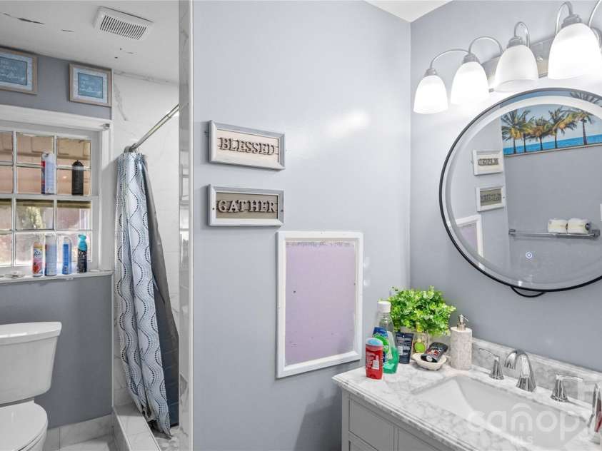 2340 NC 24/27 Road, Biscoe, NC 27209.  MLS# CAR4433696, YatesRealty ID 56912. 2nd Bathroom