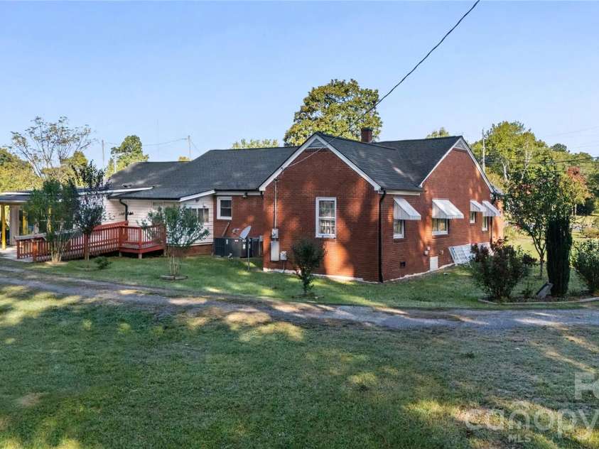 2340 NC 24/27 Road, Biscoe, NC 27209.  MLS# CAR4433696, YatesRealty ID 56912. 