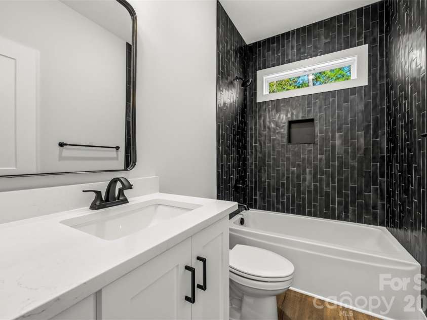 2975 Old Airport Road, Concord, NC 28025.  MLS# CAR4434891, YatesRealty ID 56917. Bathroom 2