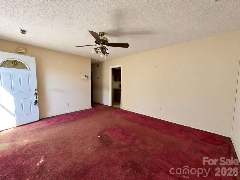 2636 Dalecrest Drive, Charlotte, NC 28269.  MLS# CAR4435227, YatesRealty ID 56919. 