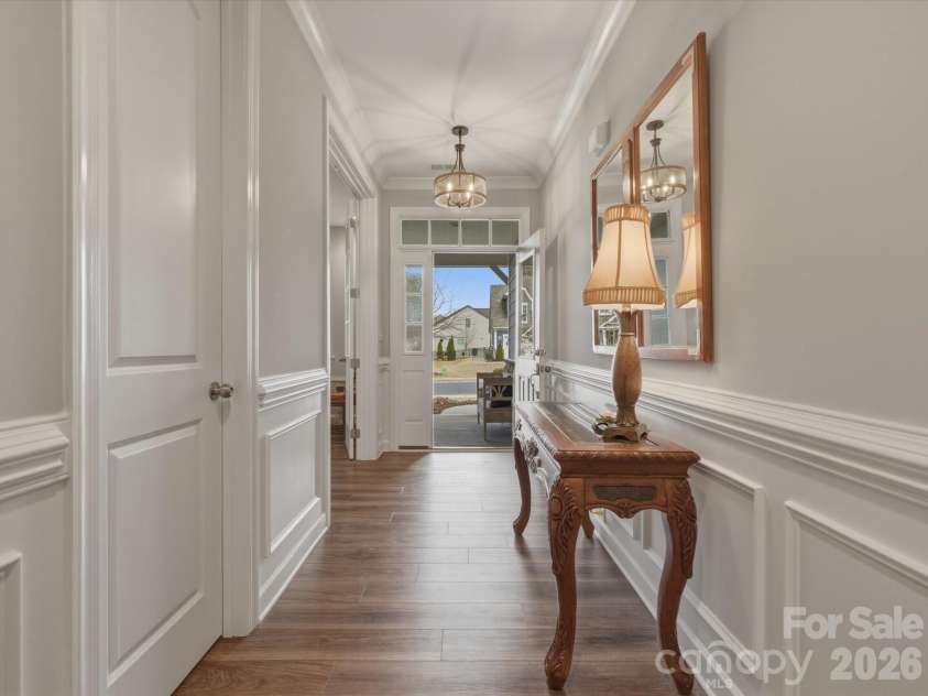 481 Sandbar Point, Lake Wylie, SC 29710.  MLS# CAR4350414, YatesRealty ID 5692. 
