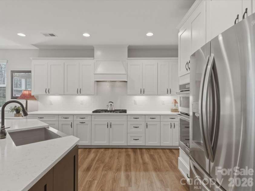 481 Sandbar Point, Lake Wylie, SC 29710.  MLS# CAR4350414, YatesRealty ID 5692. 
