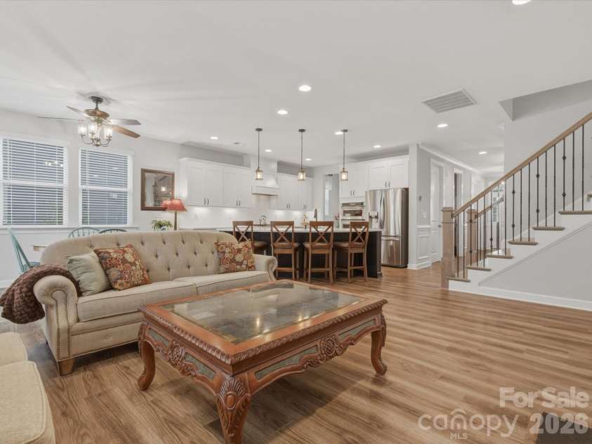 481 Sandbar Point, Lake Wylie, SC 29710.  MLS# CAR4350414, YatesRealty ID 5692. 
