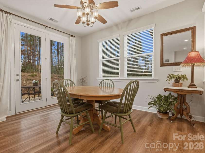 481 Sandbar Point, Lake Wylie, SC 29710.  MLS# CAR4350414, YatesRealty ID 5692. 