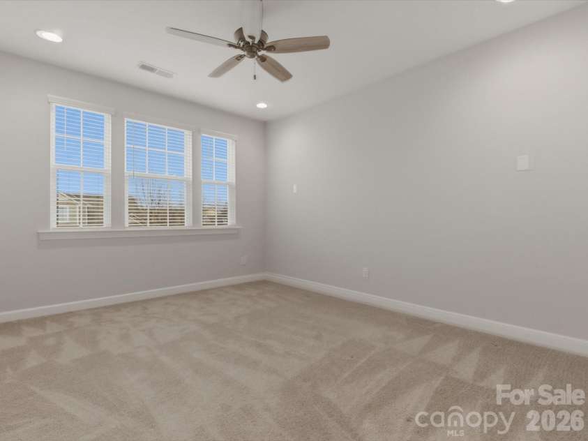 481 Sandbar Point, Lake Wylie, SC 29710.  MLS# CAR4350414, YatesRealty ID 5692. 