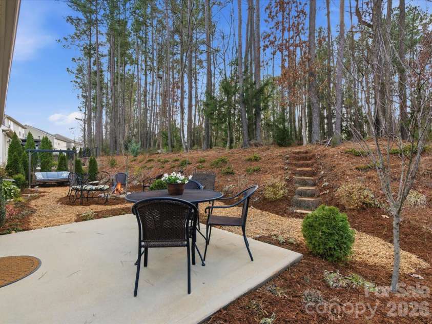 481 Sandbar Point, Lake Wylie, SC 29710.  MLS# CAR4350414, YatesRealty ID 5692. 