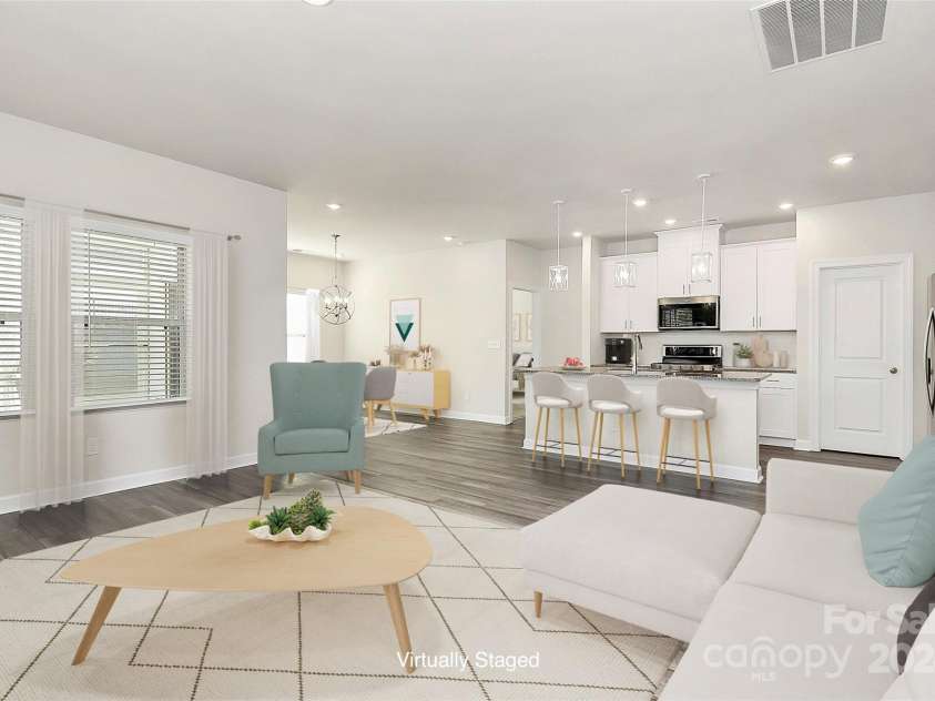 7403 American Elm Road, Charlotte, NC 28215.  MLS# CAR4194768, YatesRealty ID 5692. 