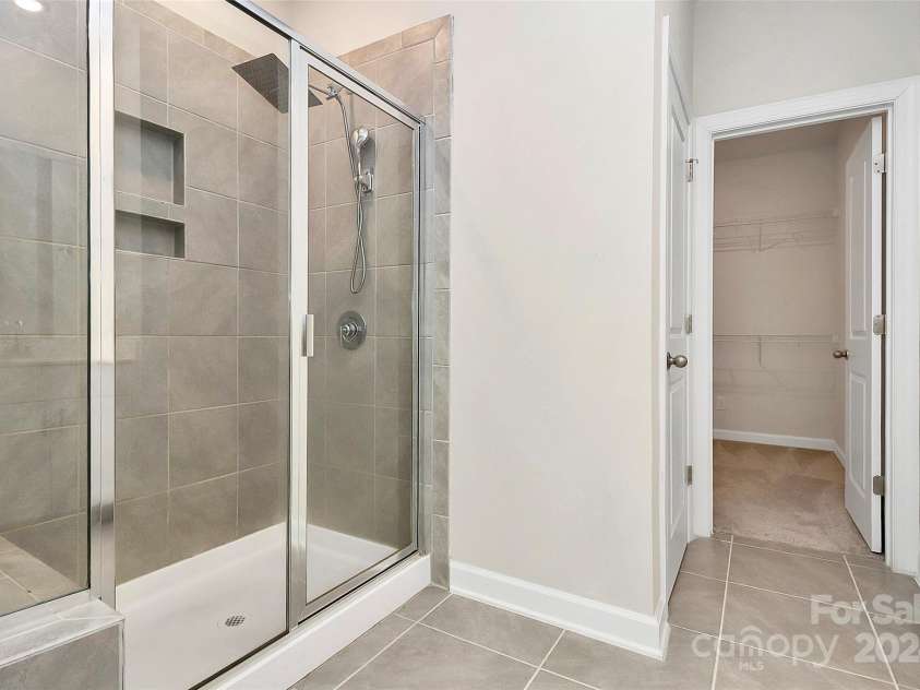 7403 American Elm Road, Charlotte, NC 28215.  MLS# CAR4194768, YatesRealty ID 5692. 