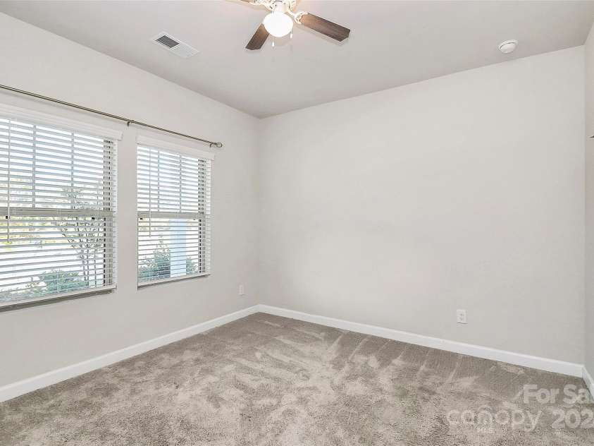 7403 American Elm Road, Charlotte, NC 28215.  MLS# CAR4194768, YatesRealty ID 5692. 