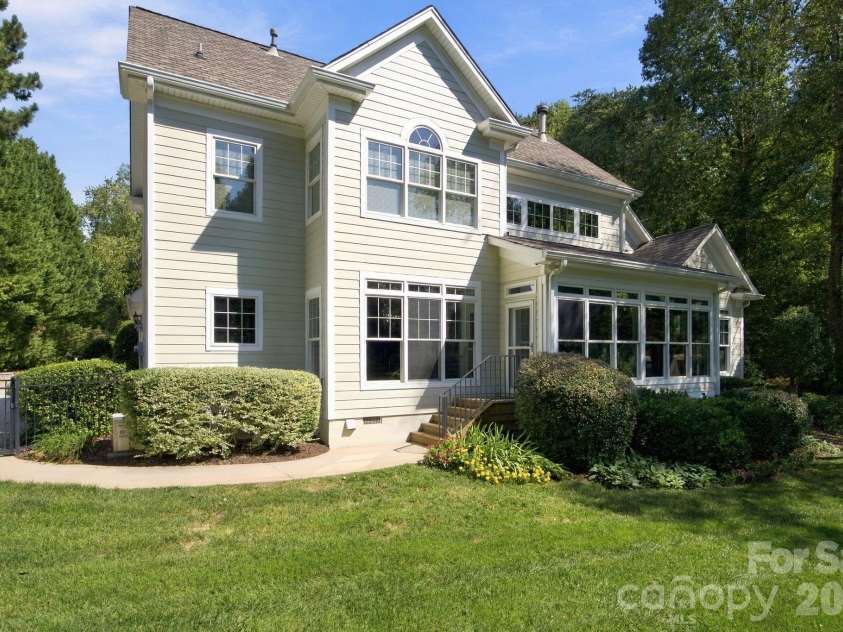 105 Alder Springs Lane, Mooresville, NC 28117.  MLS# CAR4432434, YatesRealty ID 56922. 