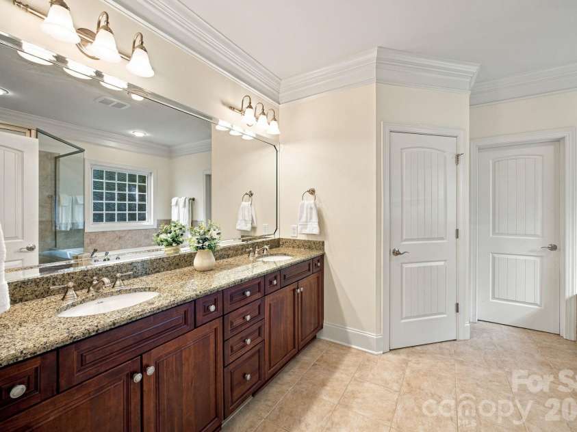 105 Alder Springs Lane, Mooresville, NC 28117.  MLS# CAR4432434, YatesRealty ID 56922. 