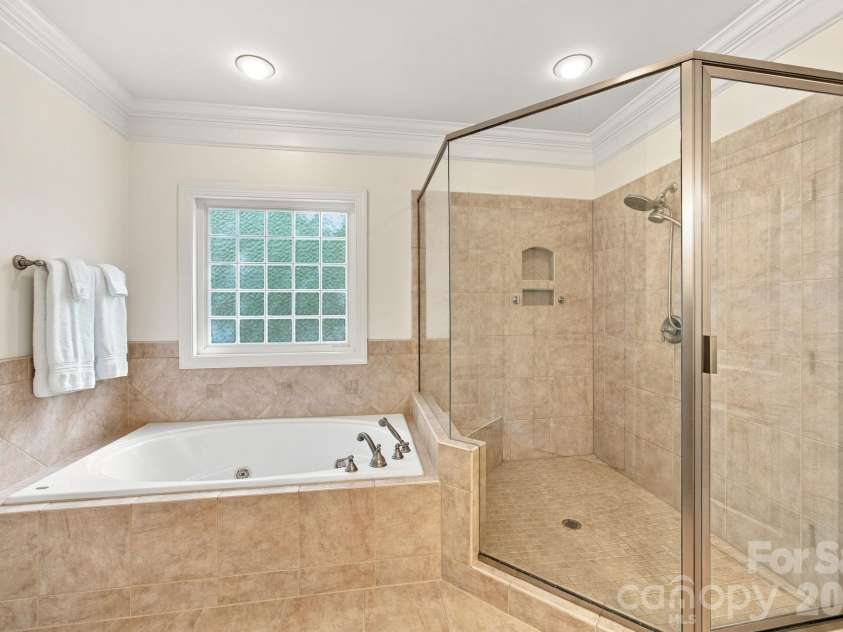 105 Alder Springs Lane, Mooresville, NC 28117.  MLS# CAR4432434, YatesRealty ID 56922. 