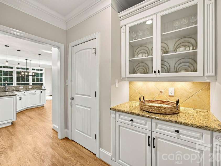 105 Alder Springs Lane, Mooresville, NC 28117.  MLS# CAR4432434, YatesRealty ID 56922. 