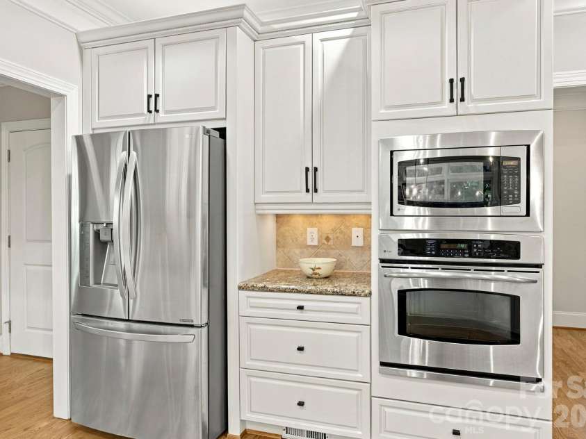 105 Alder Springs Lane, Mooresville, NC 28117.  MLS# CAR4432434, YatesRealty ID 56922. 