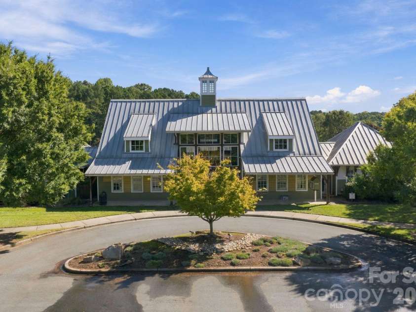 105 Alder Springs Lane, Mooresville, NC 28117.  MLS# CAR4432434, YatesRealty ID 56922. 
