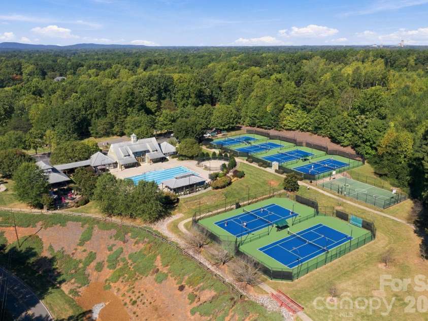 105 Alder Springs Lane, Mooresville, NC 28117.  MLS# CAR4432434, YatesRealty ID 56922. 
