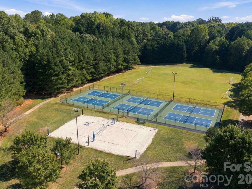 105 Alder Springs Lane, Mooresville, NC 28117.  MLS# CAR4432434, YatesRealty ID 56922. 