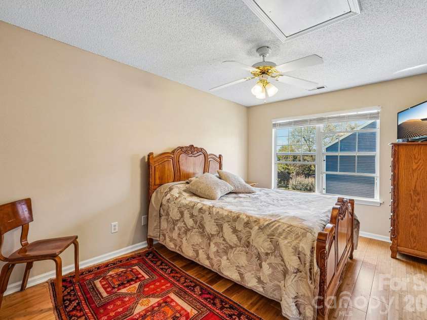 11207 Livingston Mill Road, Charlotte, NC 28273.  MLS# CAR4434862, YatesRealty ID 56926. Secondary bedroom #2 on upper level