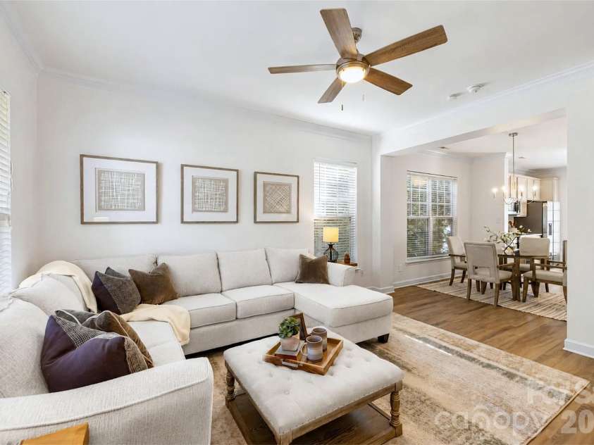 5045 Prosperity Church Road, Charlotte, NC 28269.  MLS# CAR4435016, YatesRealty ID 56928. 